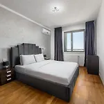 Monaco Grand By Citybookings