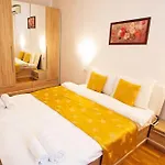 Monaco Grand By Citybookings アパート ブカレスト