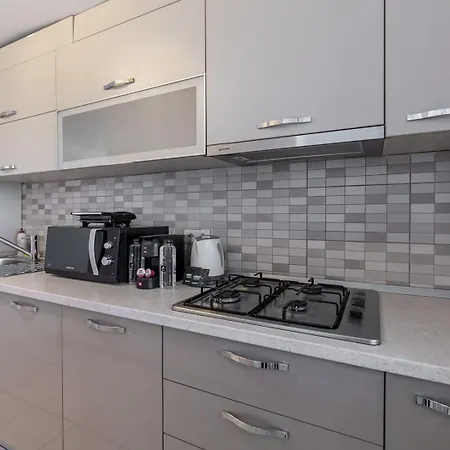 Monaco Grand By Citybookings アパート *