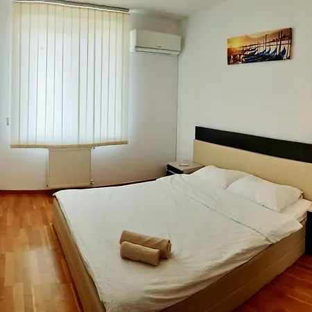 Apartman Monaco Grand By Citybookings *