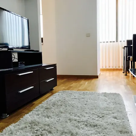 Monaco Grand By Citybookings アパート *