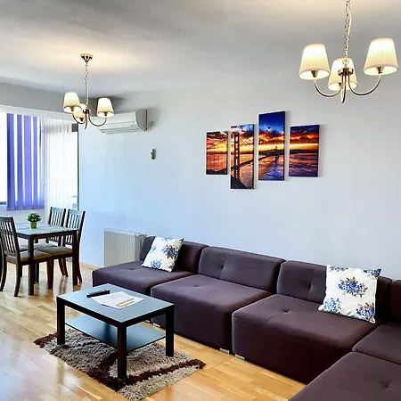 Monaco Grand By Citybookings Appartement Bucarest