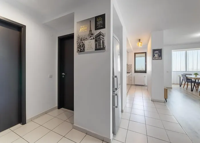 Monaco Grand By Citybookings * Bucarest