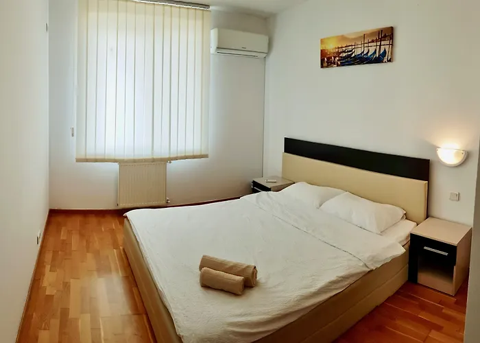 Апартаменты Monaco Grand By Citybookings *