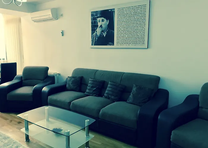 Monaco Grand By Citybookings Бухарест