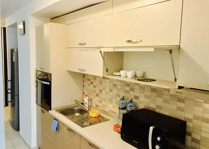 Monaco Grand By Citybookings * Бухарест