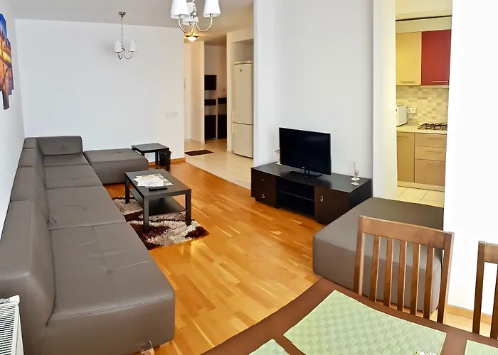 Monaco Grand By Citybookings *