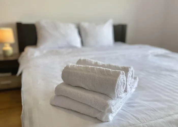 Monaco Grand By Citybookings Bukarest
