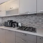 Monaco Grand By Citybookings Daire *
